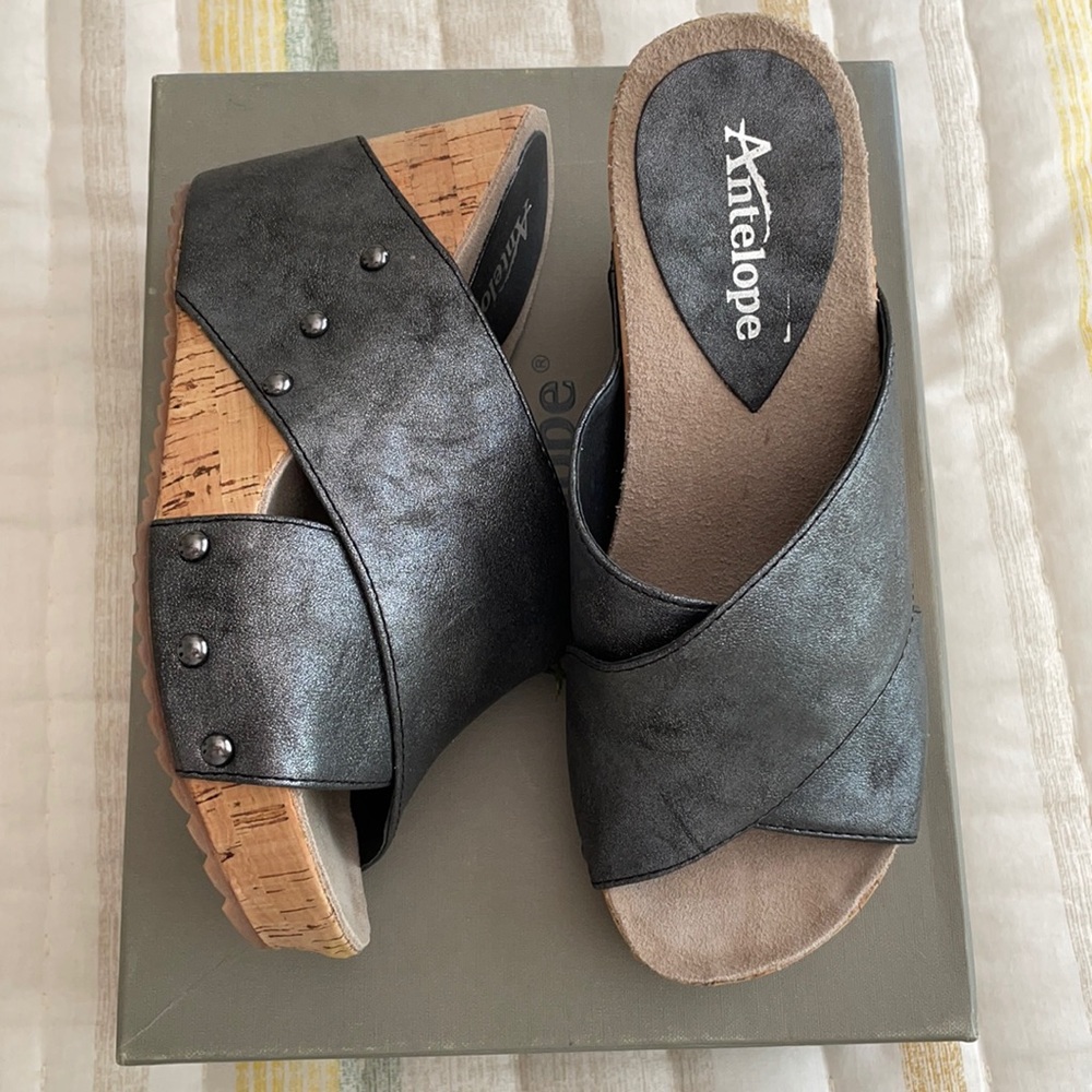 Antelope Black Metallic Wedges NIB size 37